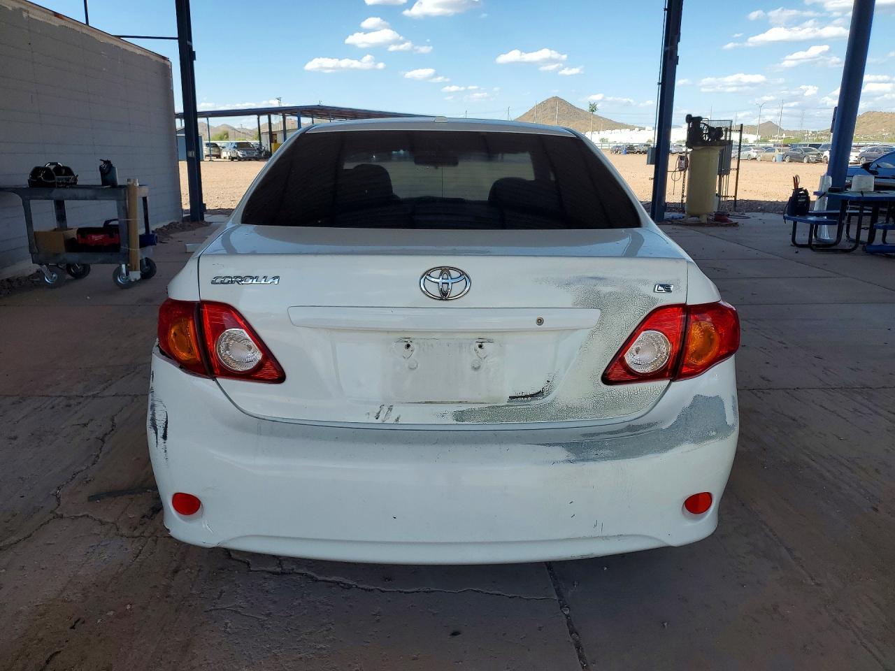 2009 Toyota Corolla Le - Image 6