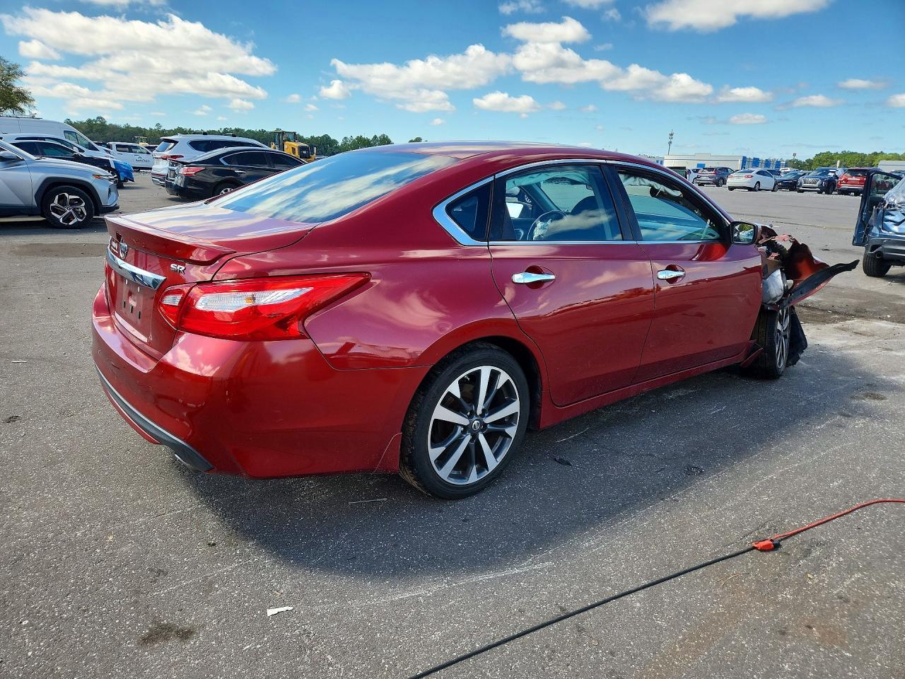 2016 Nissan Altima 2.5 Sr - Image 3