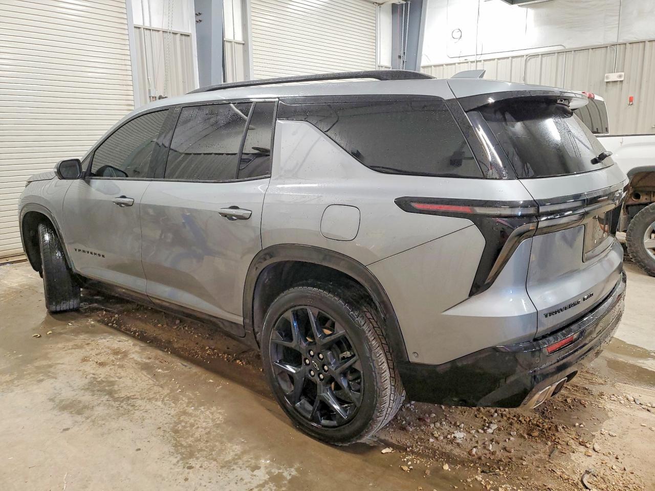 2026 Chevrolet Traverse Rs - Фото 2