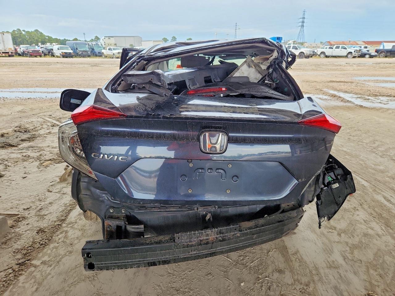 2016 Honda Civic - Image 6