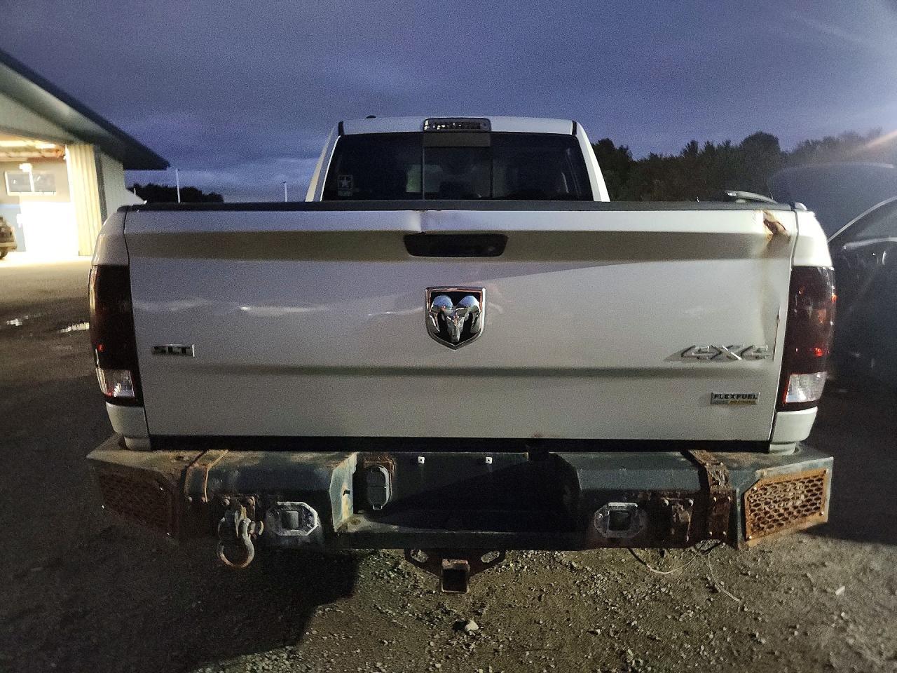 2017 Ram 1500 Slt - Image 6