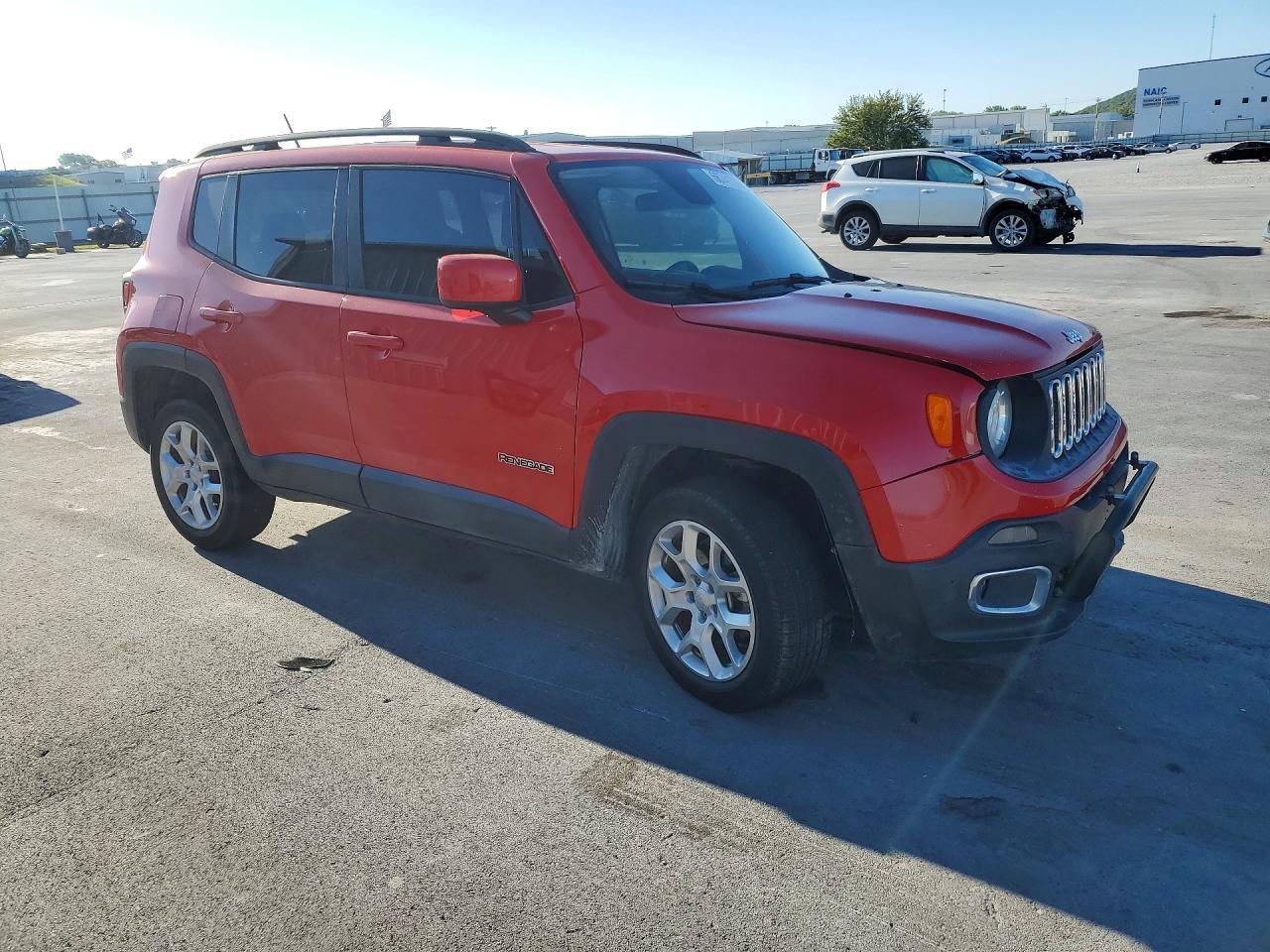 2015 Jeep Renegade Latitude - Фото 4