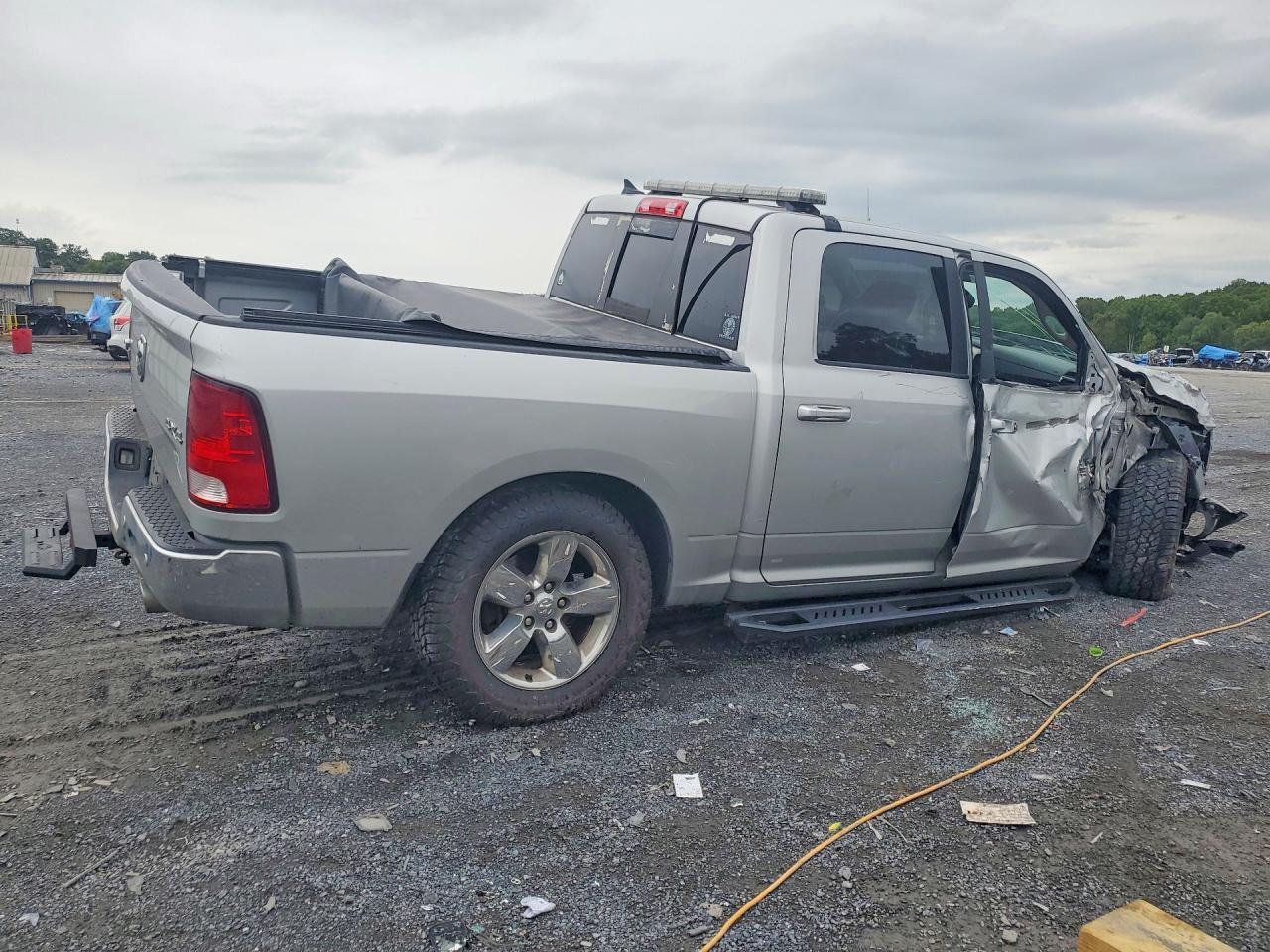2019 Ram 1500 Classic Slt - Фото 3