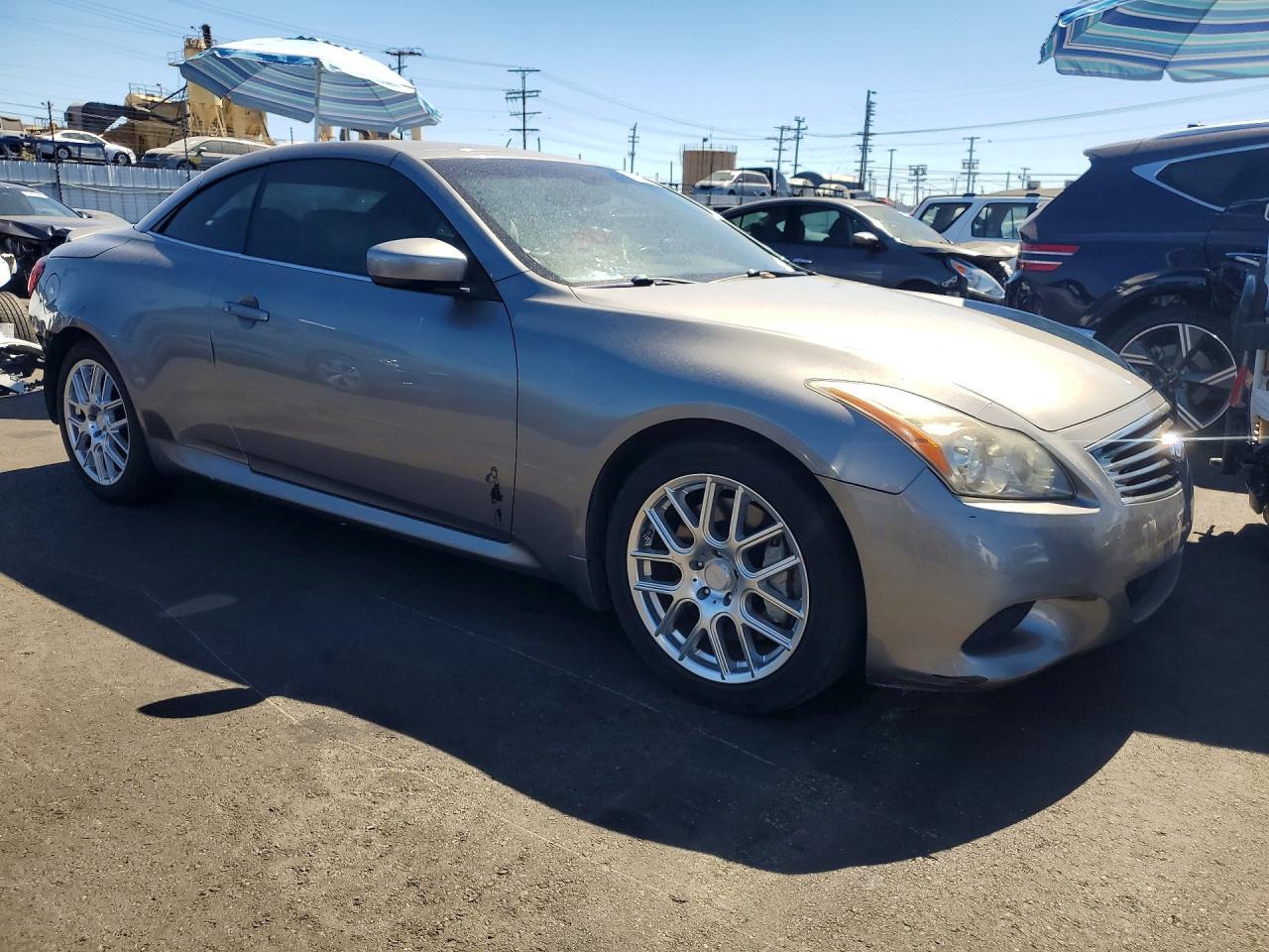 2009 Infiniti G37 Convertible Base - Фото 4