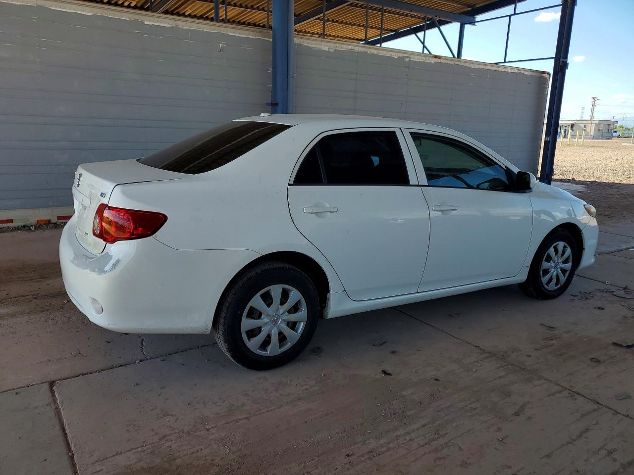 2009 Toyota Corolla Le - Image 3