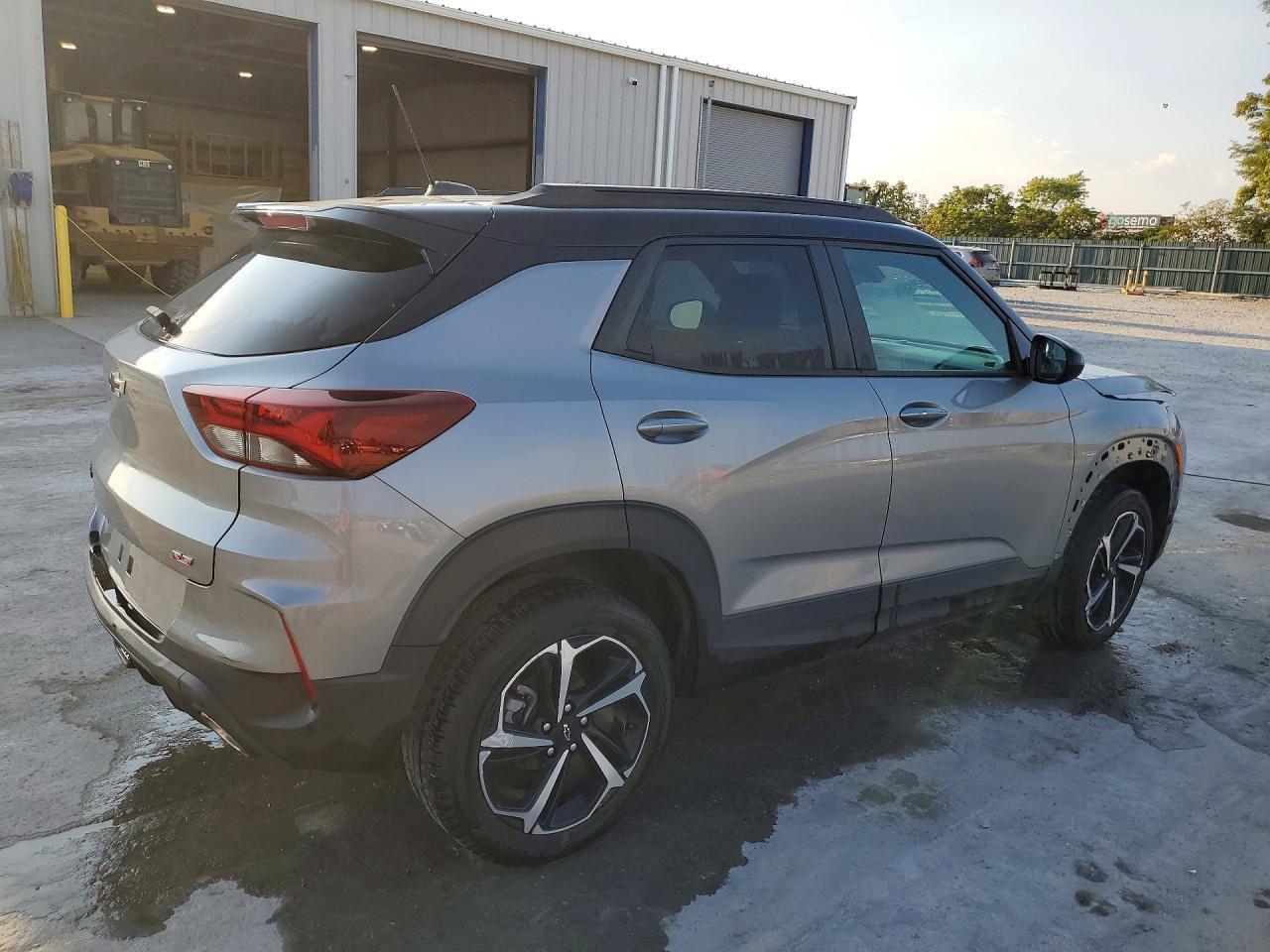 2023 Chevrolet Trailblazer Rs - Image 3