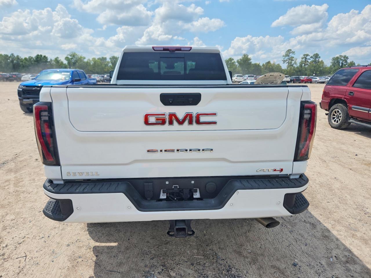 2025 GMC Sierra K2500 At4 - Image 6