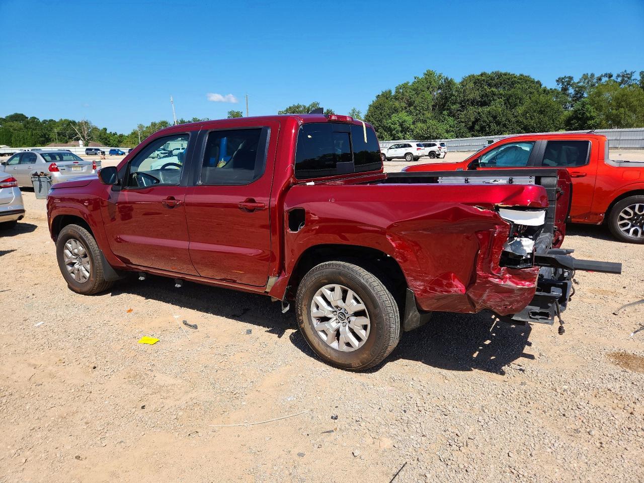 2023 Nissan Frontier Sv - Фото 2