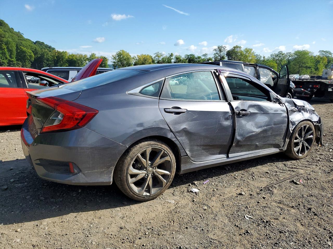 2019 Honda Civic Sport - Image 3