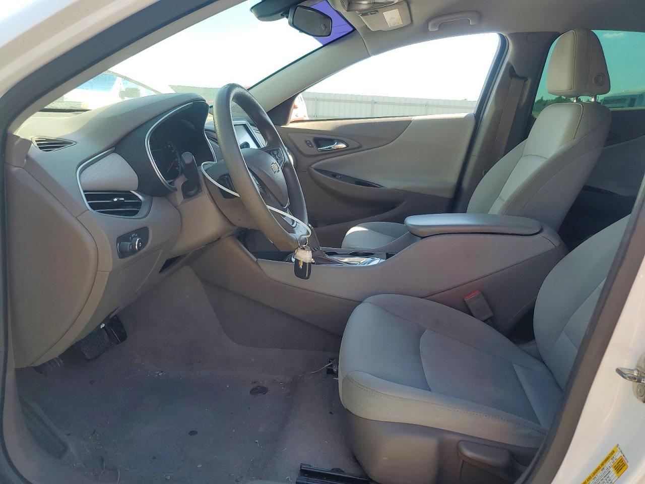 2017 Chevrolet Malibu Ls - Image 7