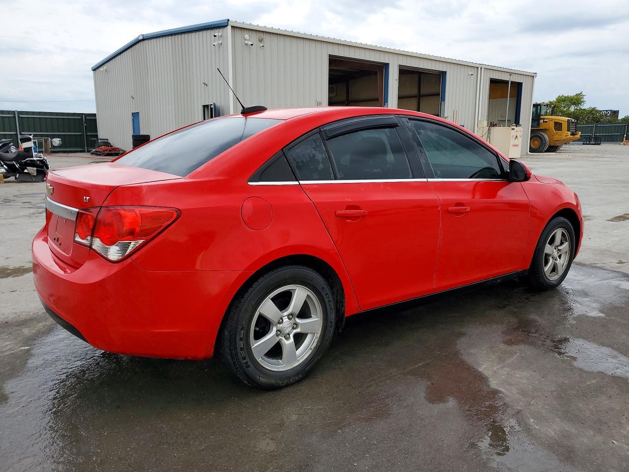 2016 Chevrolet Cruze Limited Lt - Image 3