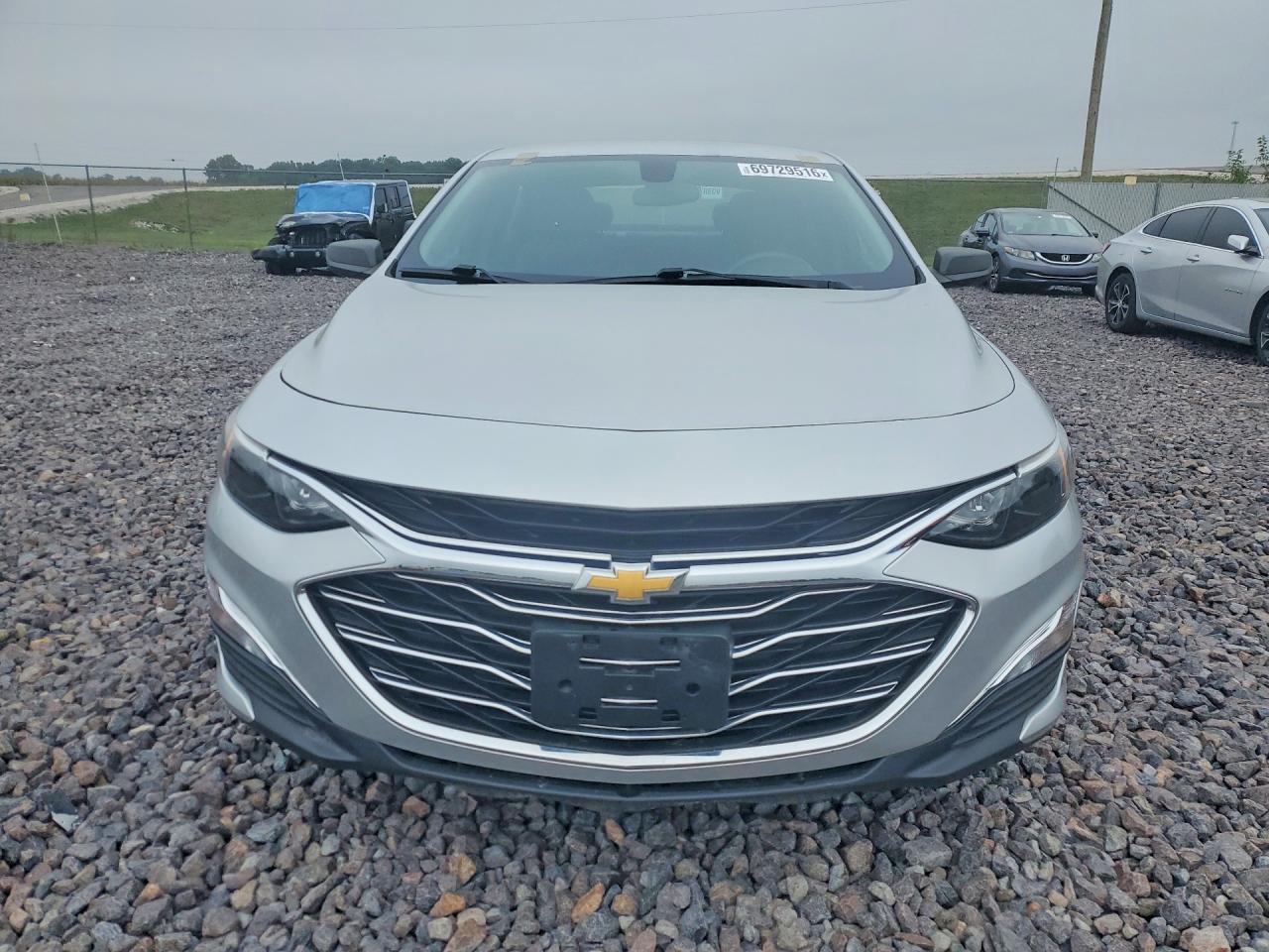 2020 Chevrolet Malibu Ls - Фото 5