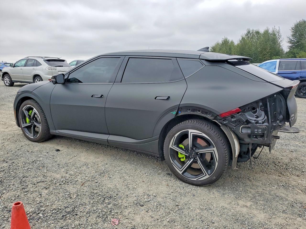 2023 Kia Ev6 Gt - Image 2
