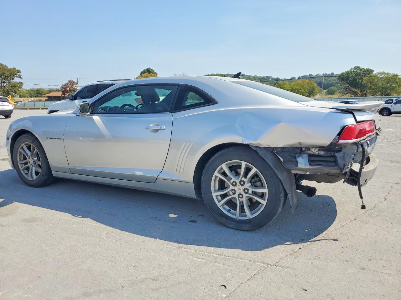 2015 Chevrolet Camaro Lt - Image 2