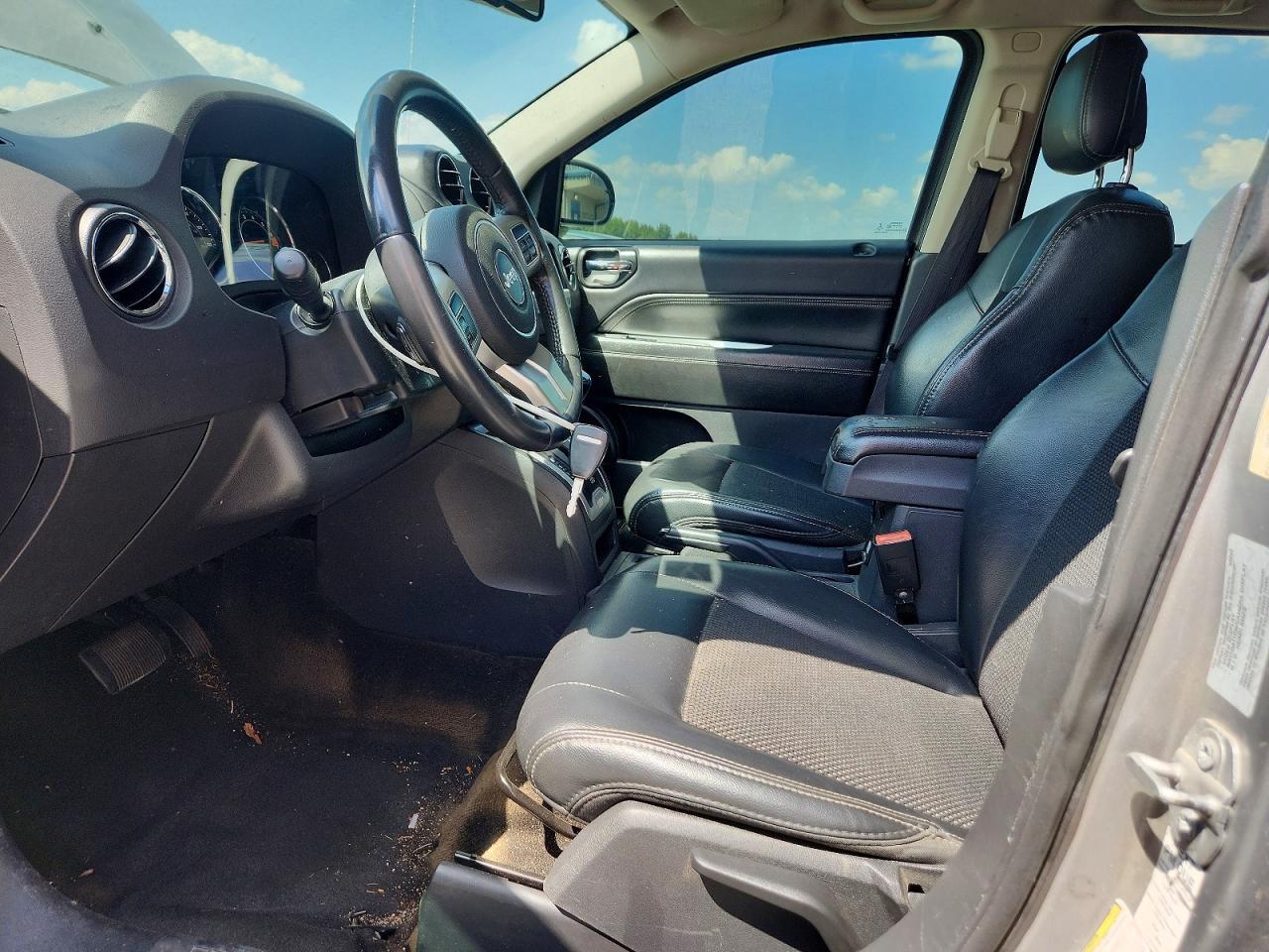 2017 Jeep Compass Latitude - Фото 7