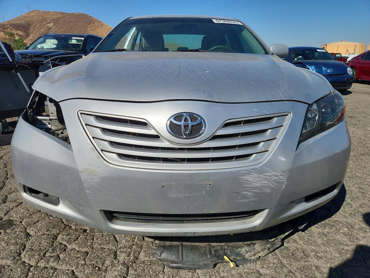 2009 Toyota Camry Le - Image 5