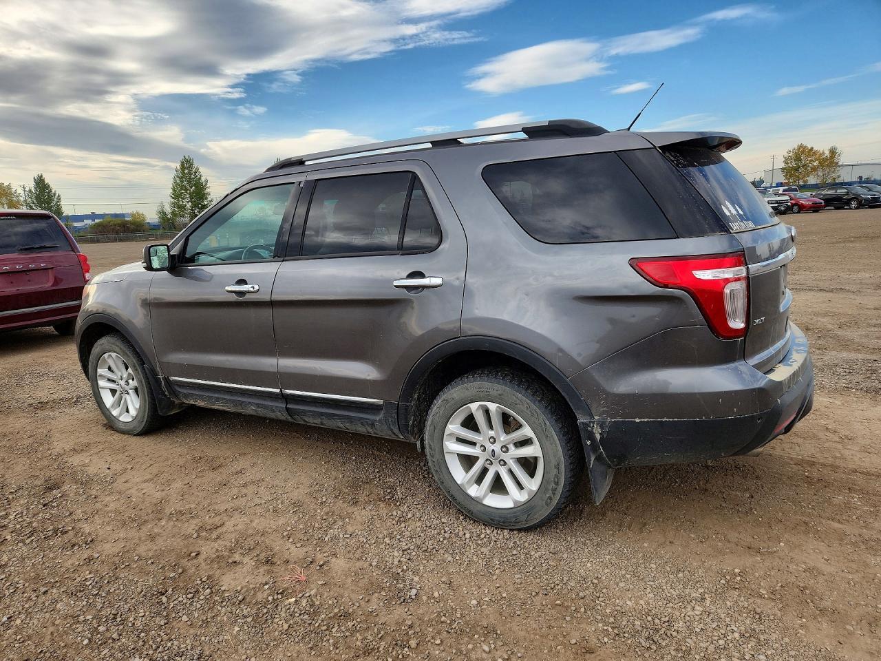 2013 Ford Explorer Xlt - Image 2