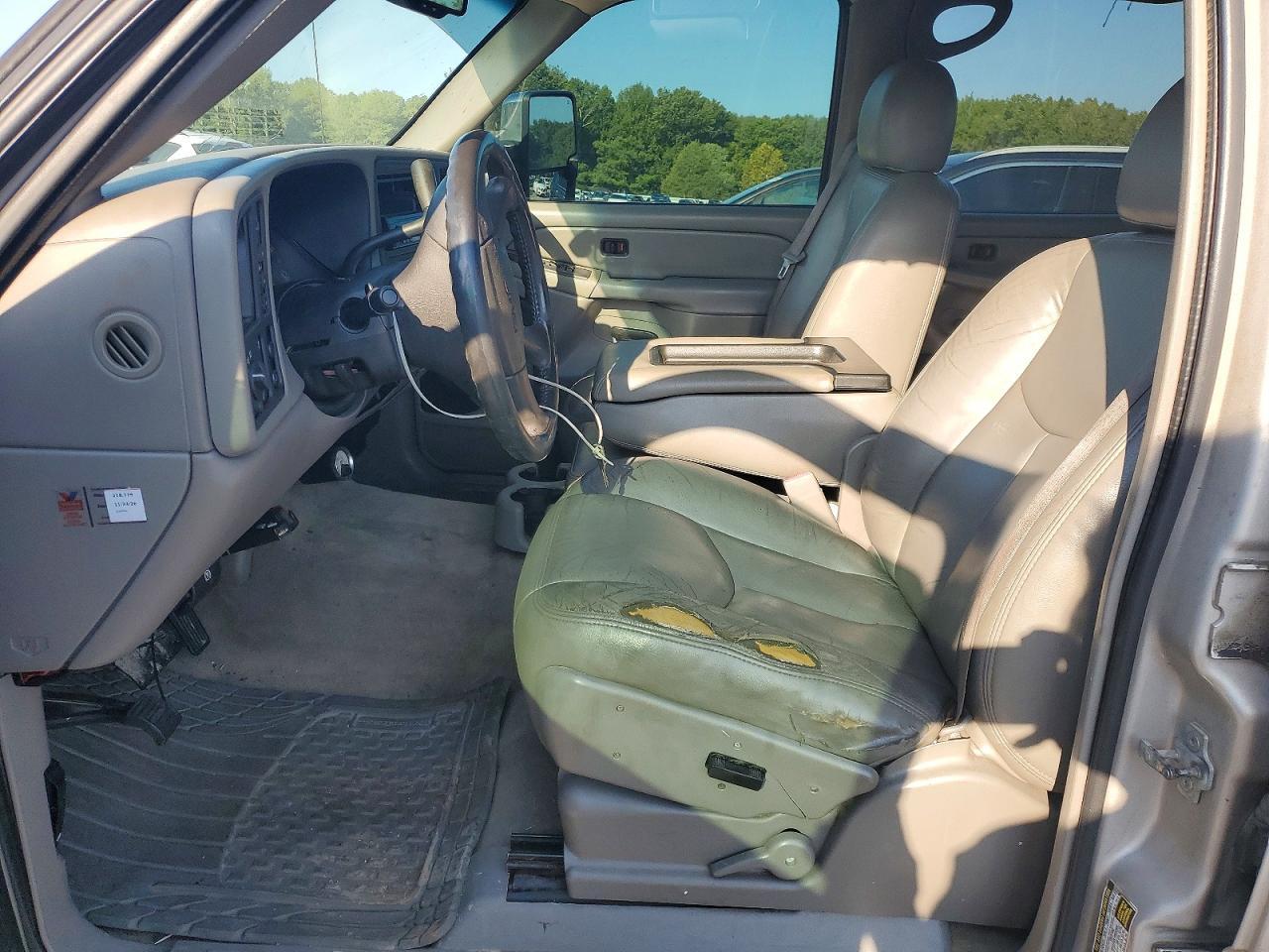 2005 GMC New Sierra K3500 - Фото 7