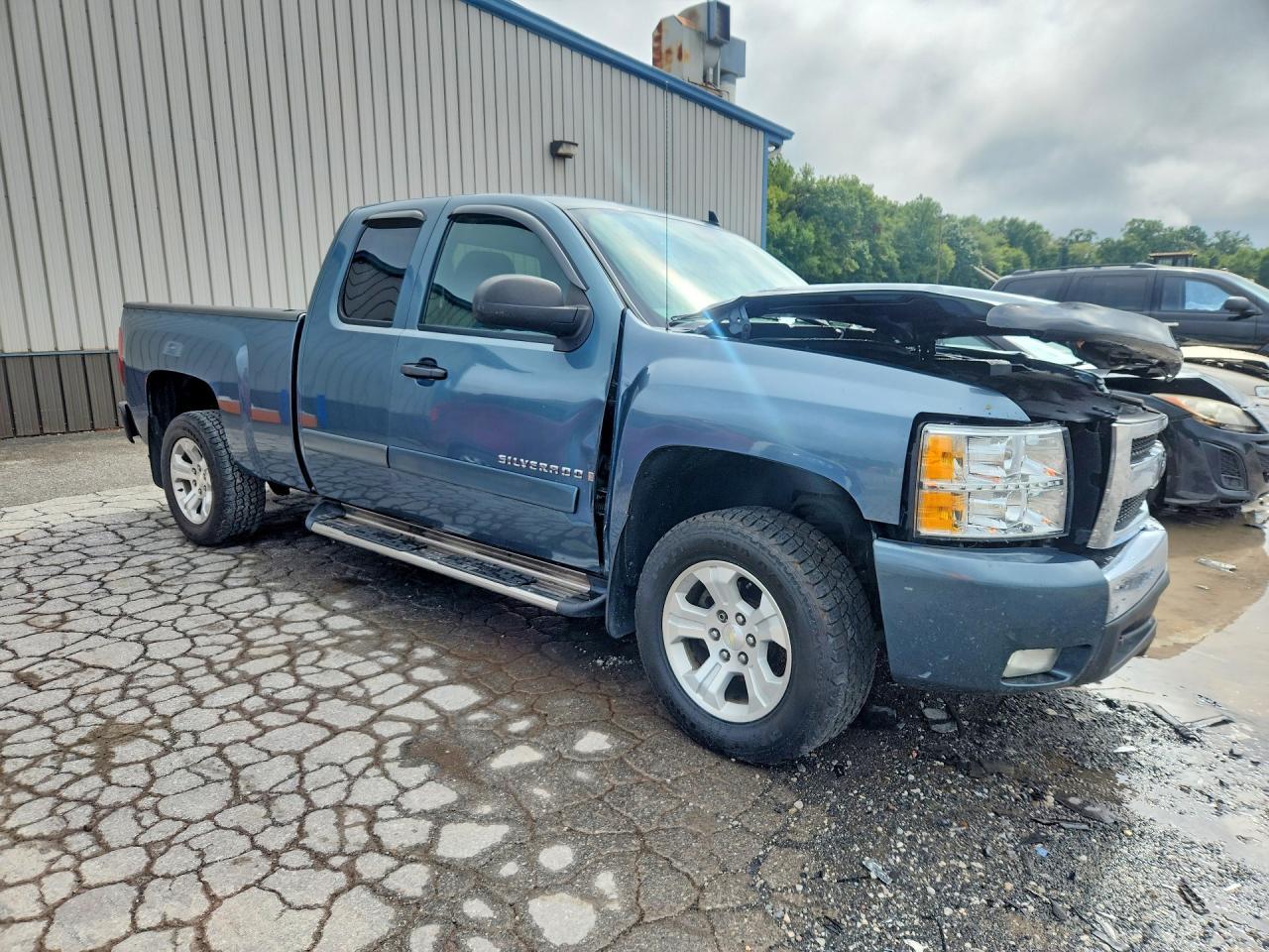 2007 Chevrolet Silverado K1500 - Image 4
