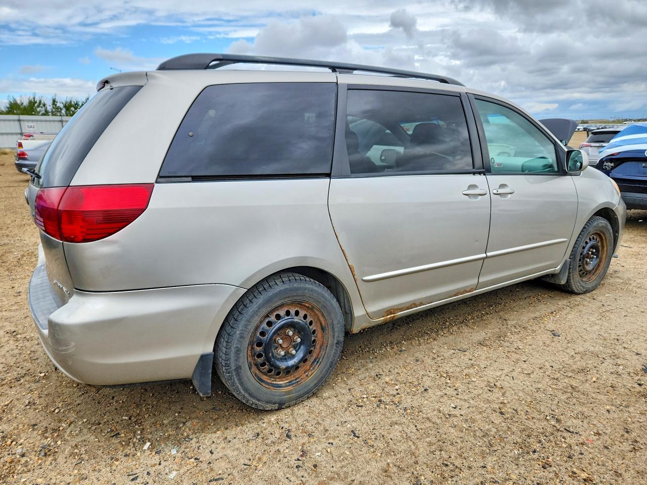 2005 Toyota Sienna Xle - Фото 3