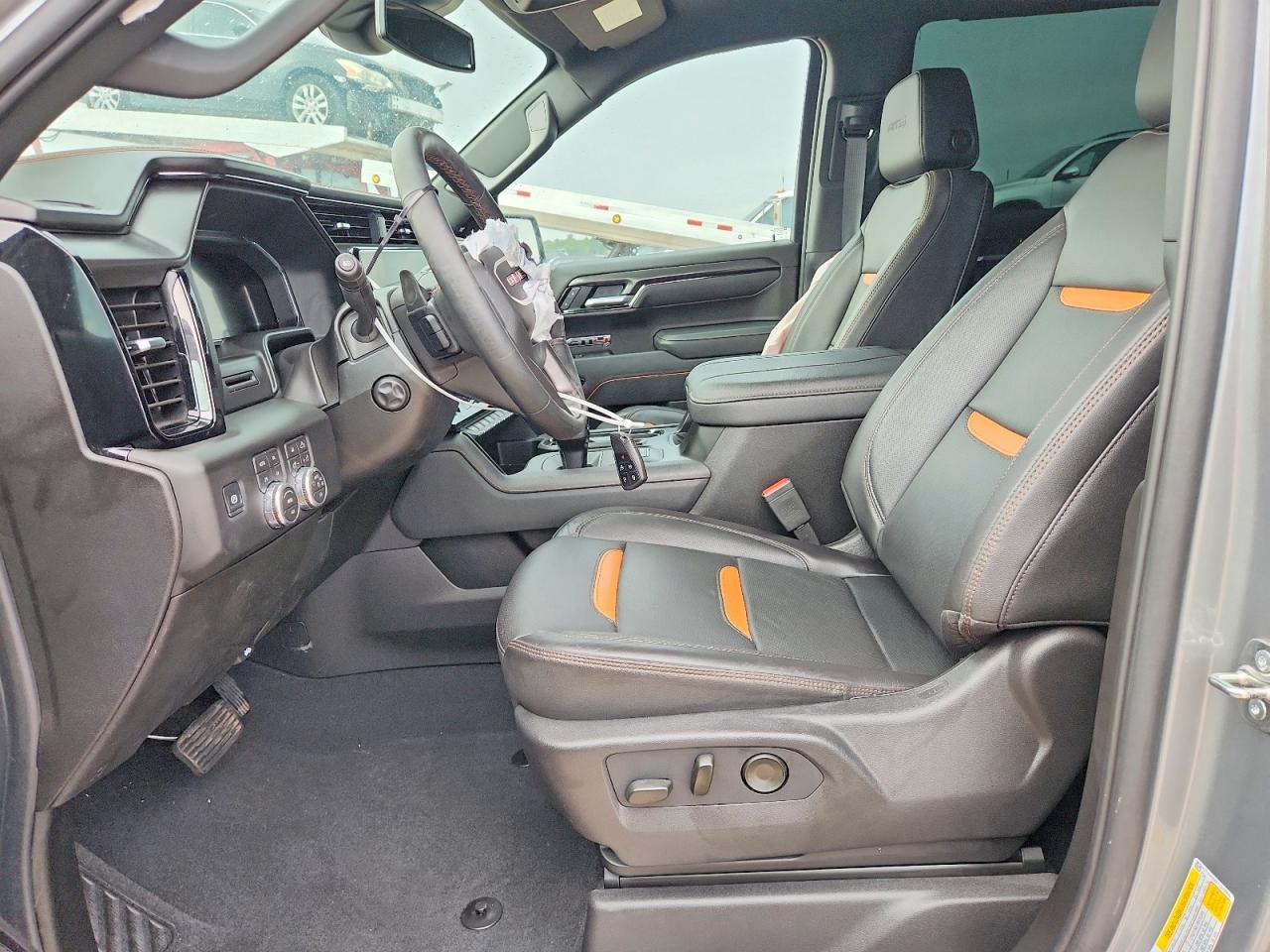 2026 GMC Sierra K1500 At4 - Image 7