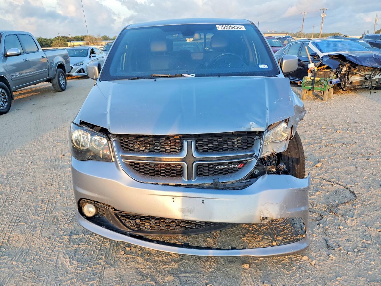 2019 Dodge Grand Caravan Gt - Фото 5