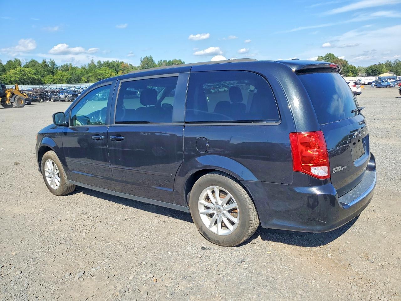 2016 Dodge Grand Caravan Sxt - Image 2
