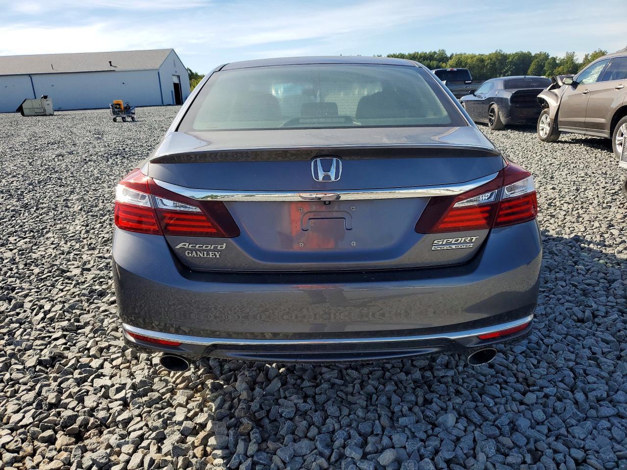 2017 Honda Accord Sport Special Edition - Фото 6