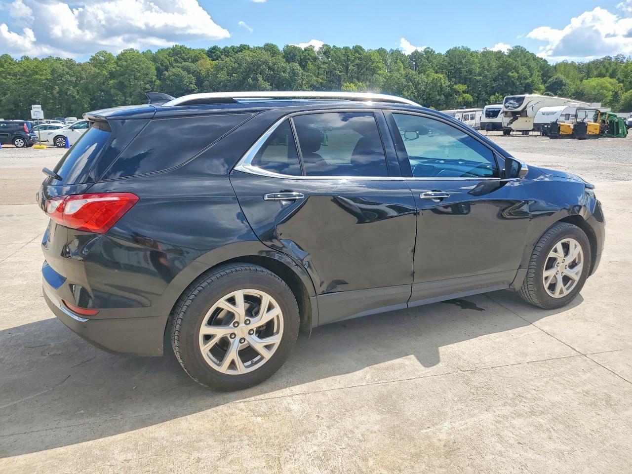 2018 Chevrolet Equinox Premier - Фото 3