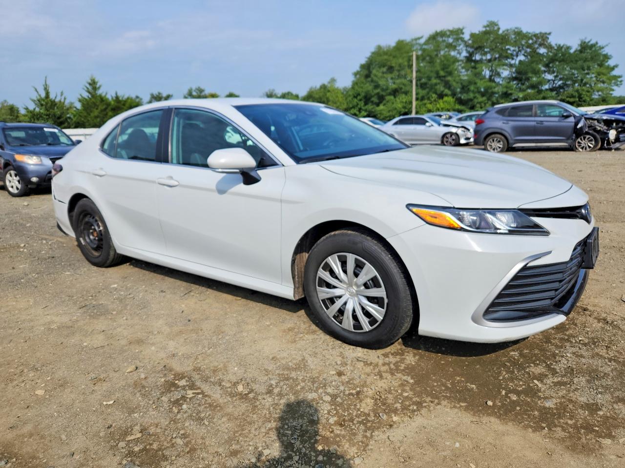 2024 Toyota Camry Le - Фото 4
