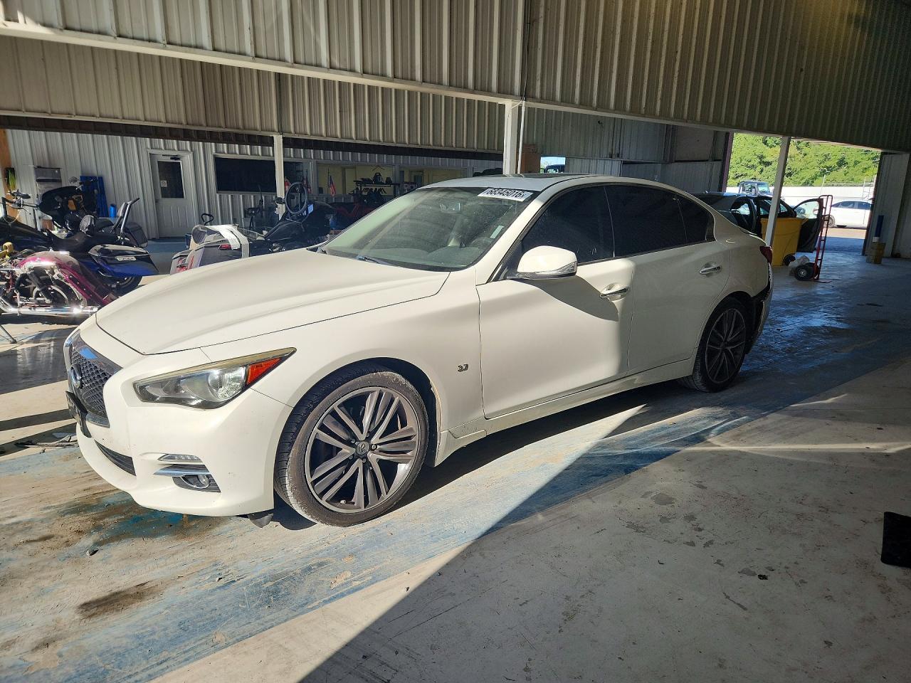 2015 Infiniti Q50 Base