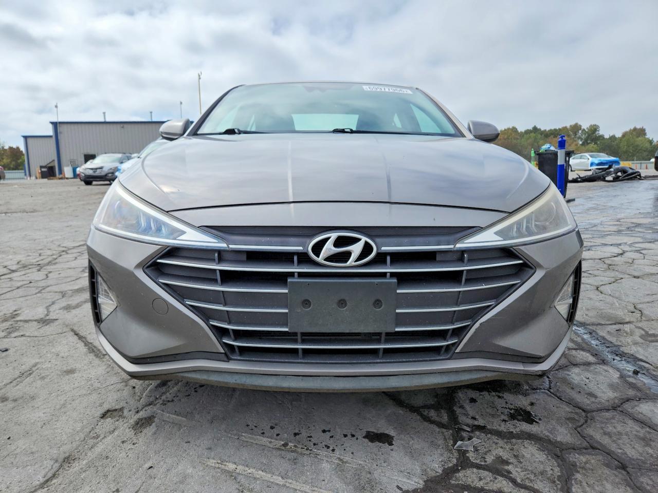 2020 Hyundai Elantra Sel - Фото 5
