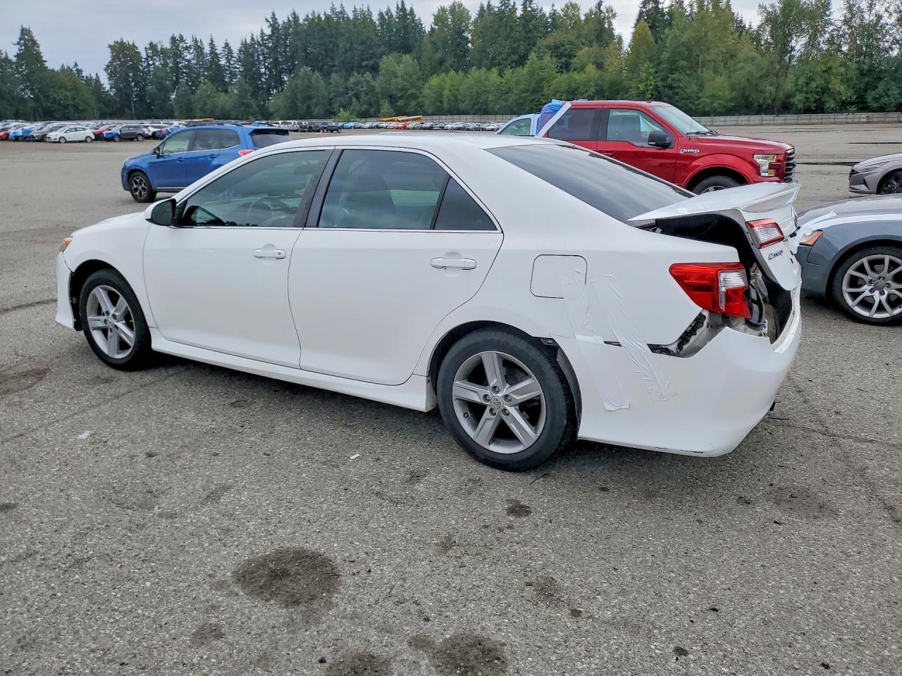 2012 Toyota Camry Se - Фото 2