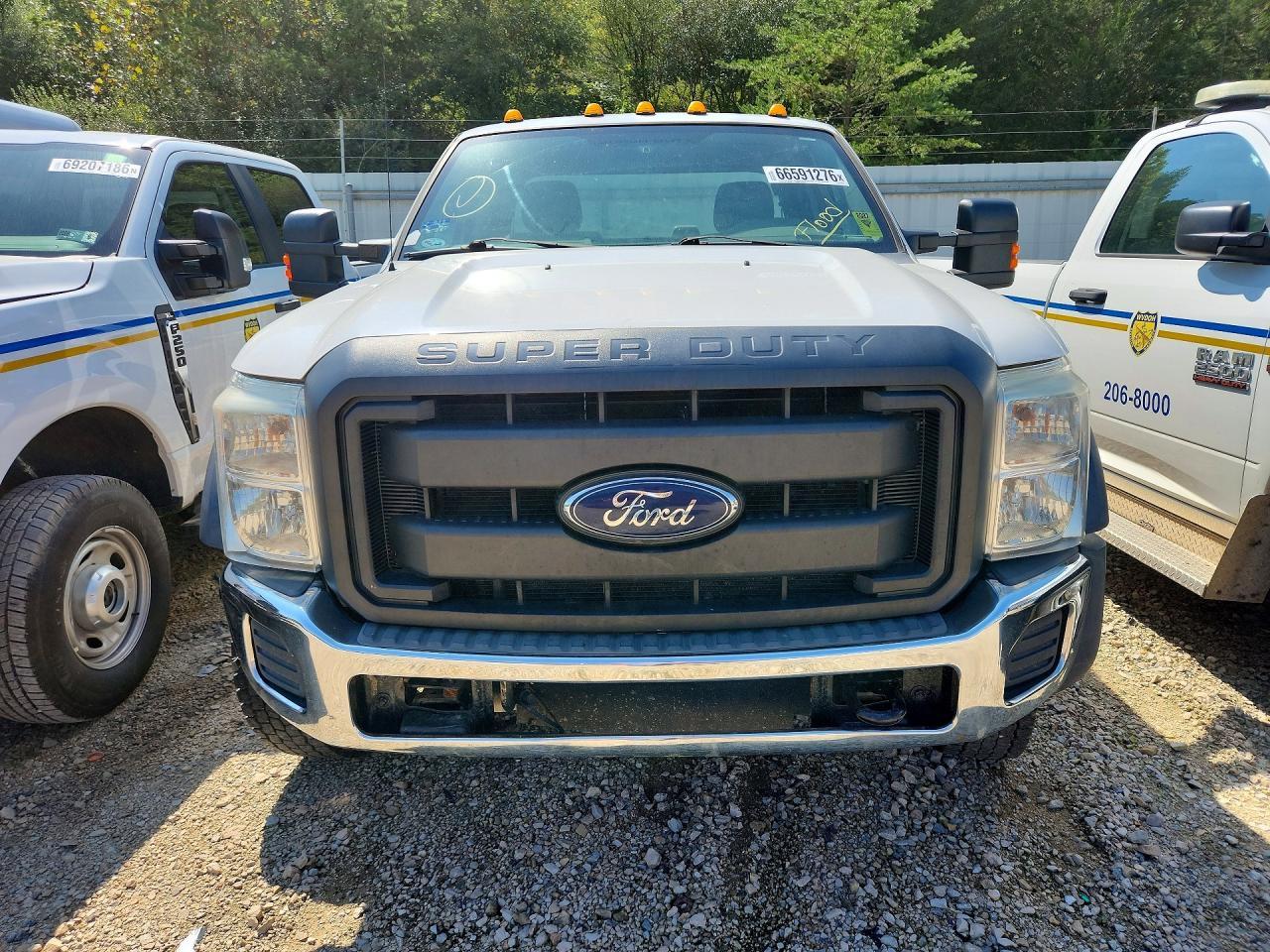 2015 Ford F550 Super - Image 5
