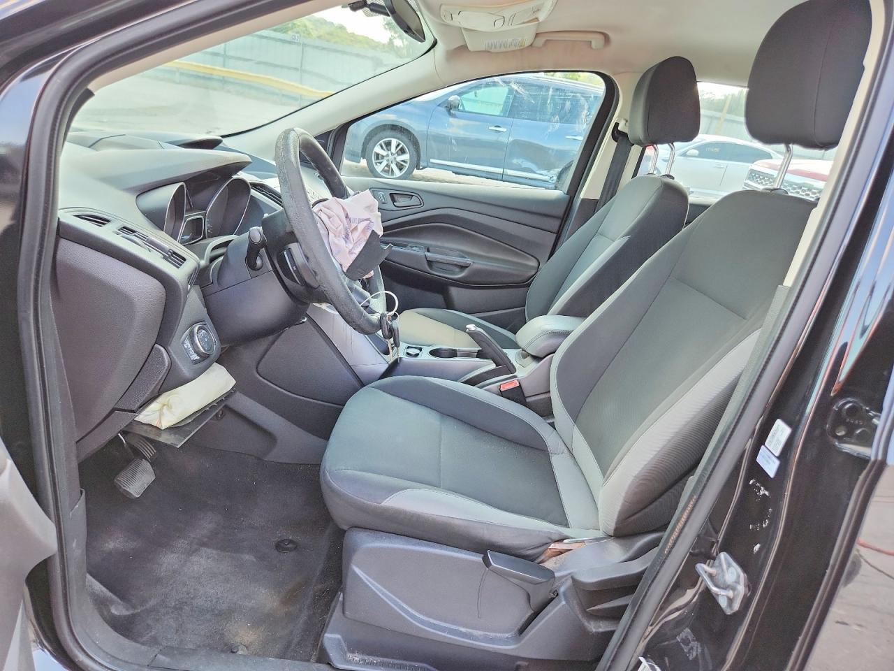 2013 Ford Escape S - Фото 7