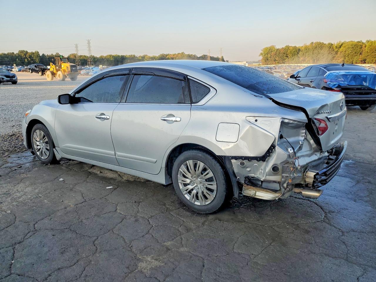 2018 Nissan Altima 2.5 S - Image 2