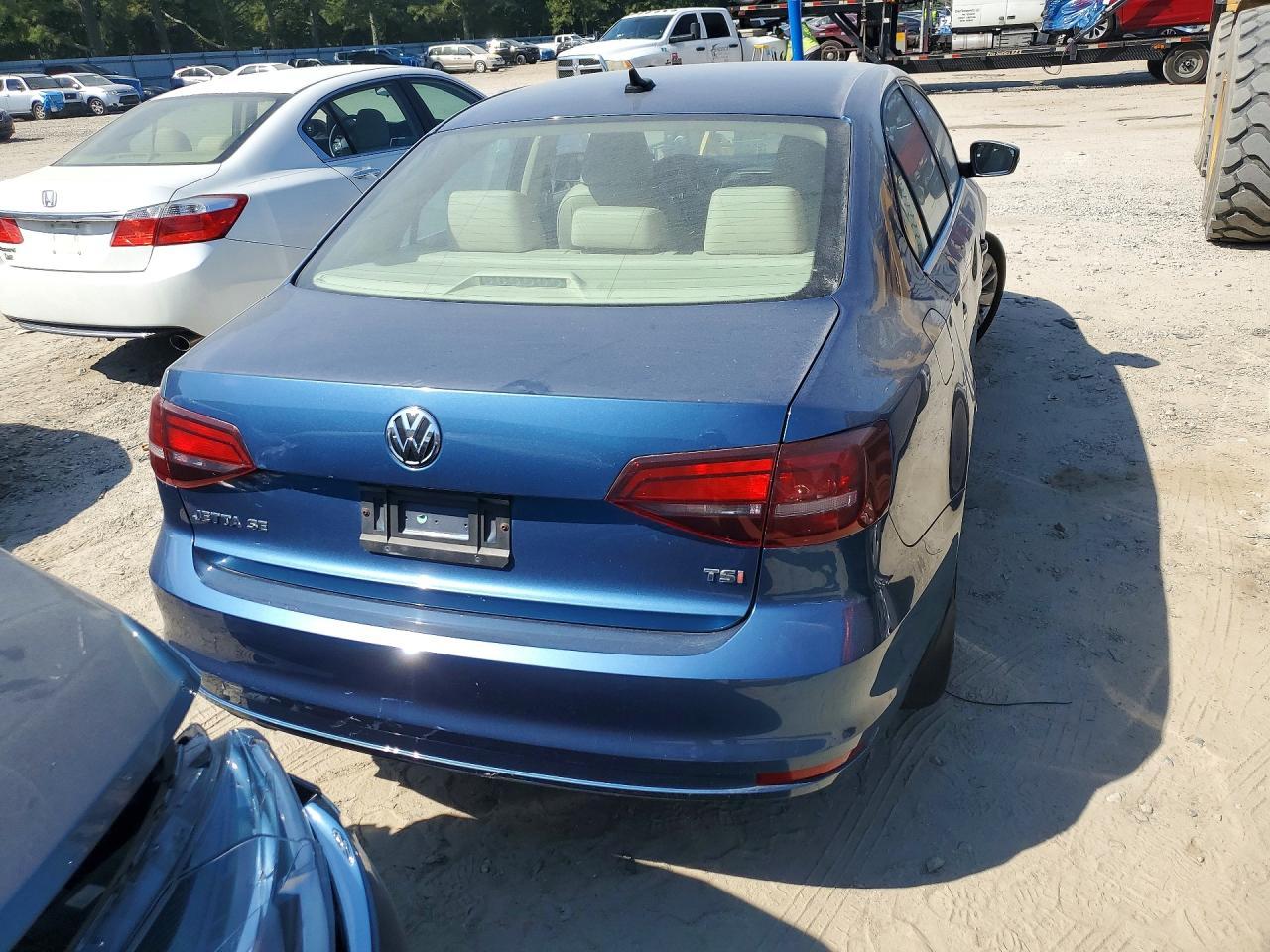 2016 Volkswagen Jetta Se - Фото 6