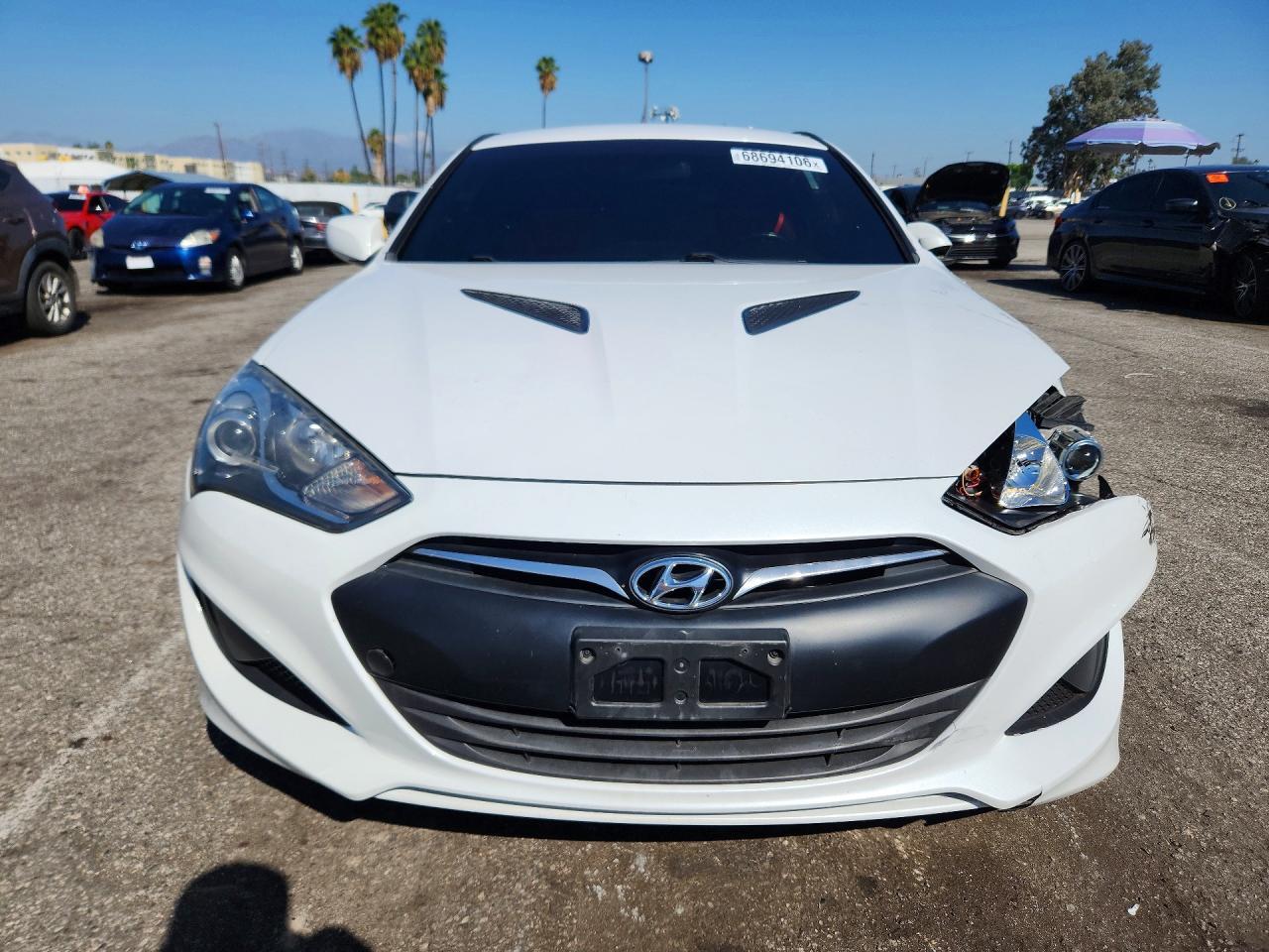 2013 Hyundai Genesis Coupe 2.0T - Image 5