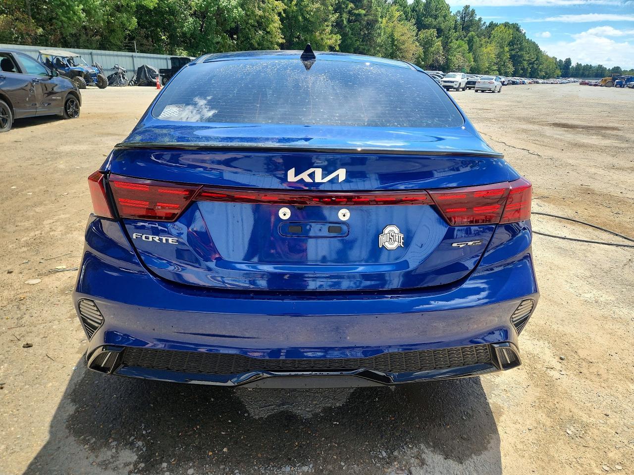 2024 Kia Forte Gt Line - Фото 6