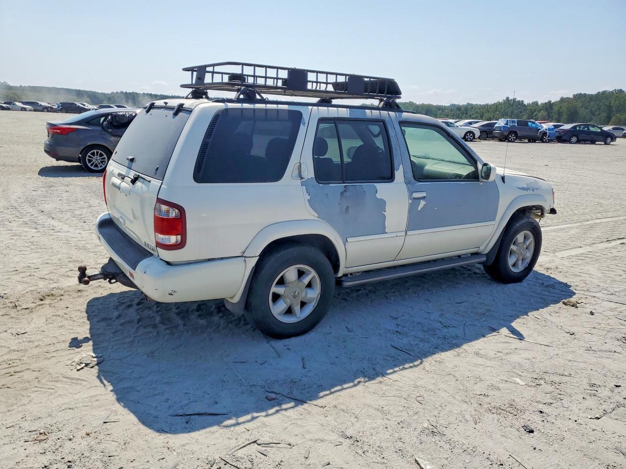 2001 Nissan Pathfinder Se - Фото 3