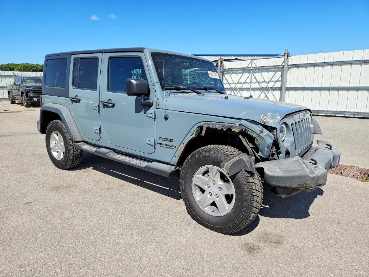 2014 Jeep Wrangler Unlimited Sport - Image 4
