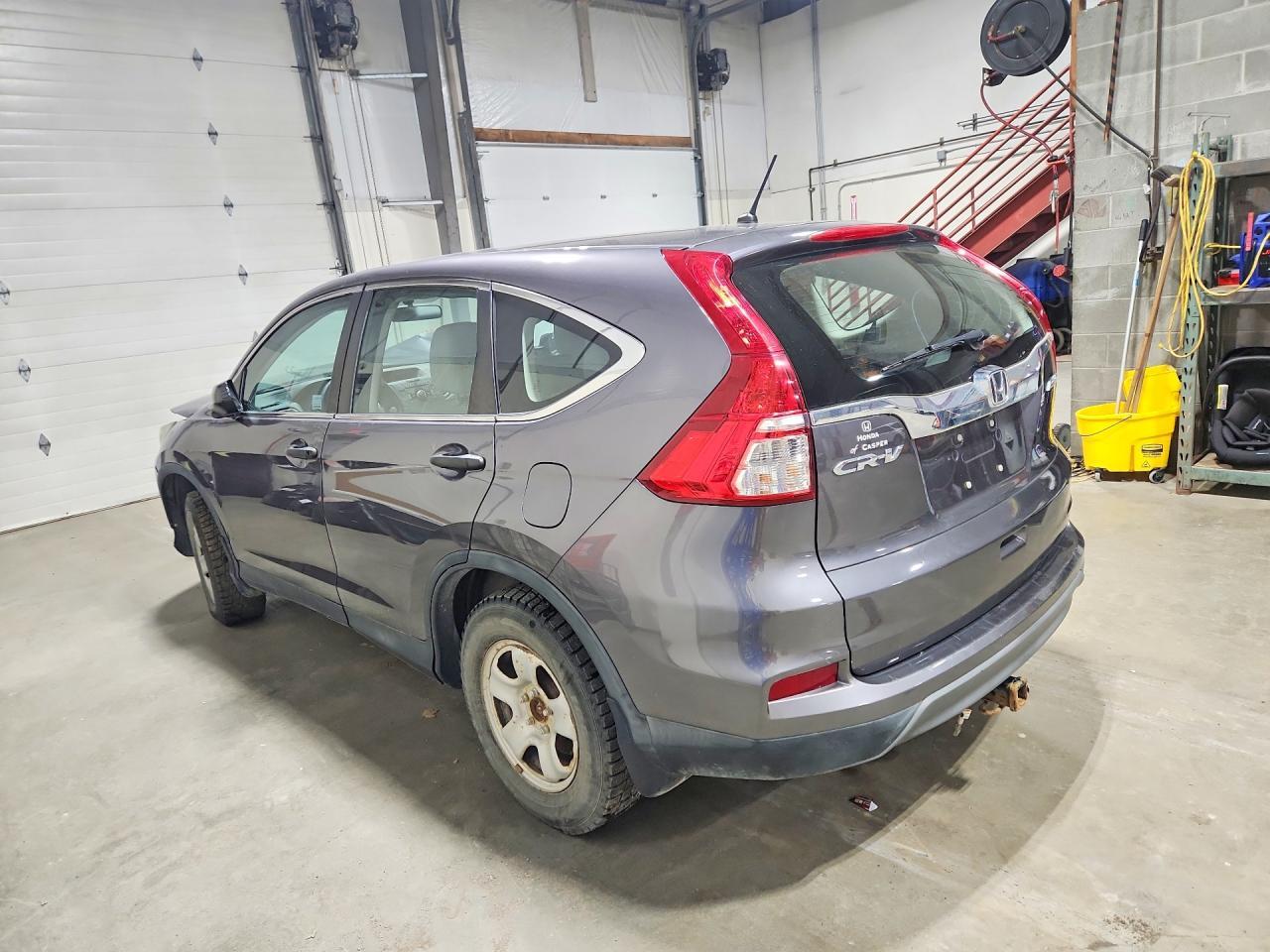 2015 Honda Cr-V Lx - Image 2