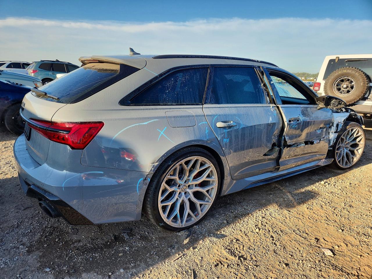 2023 Audi Rs6 - Фото 3