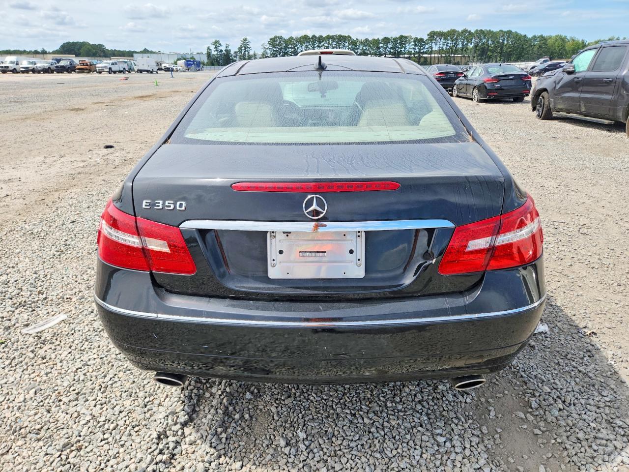 2010 Mercedes-Benz E 350 - Фото 6