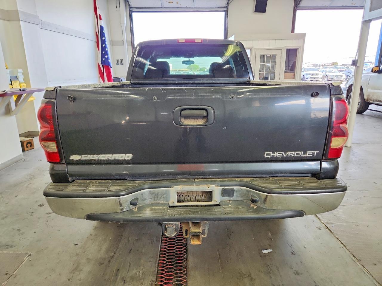 2004 Chevrolet Silverado K1500 - Фото 6