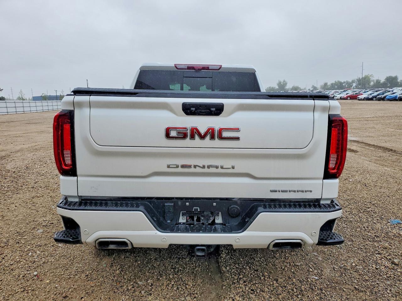 2024 GMC Sierra Denali - Image 6