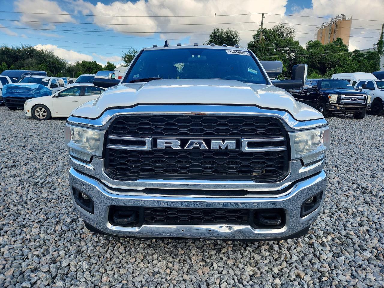 2022 Ram 3500 - Image 5