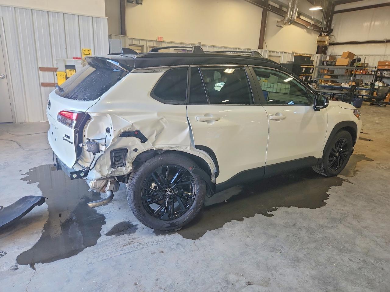 2026 Toyota Corolla Cross Hybrid Xse - Фото 3