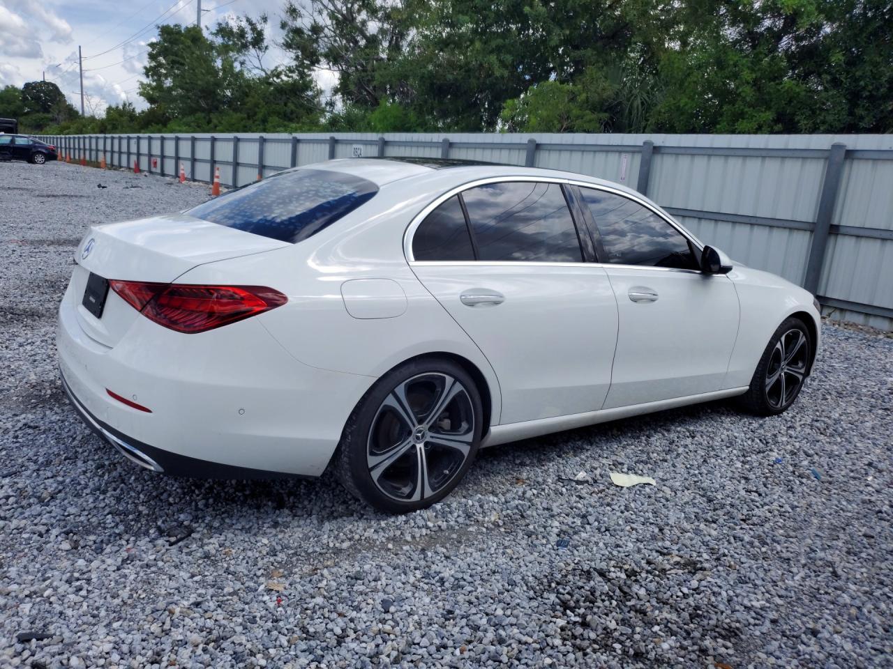 2022 Mercedes-Benz C 300 - Image 3