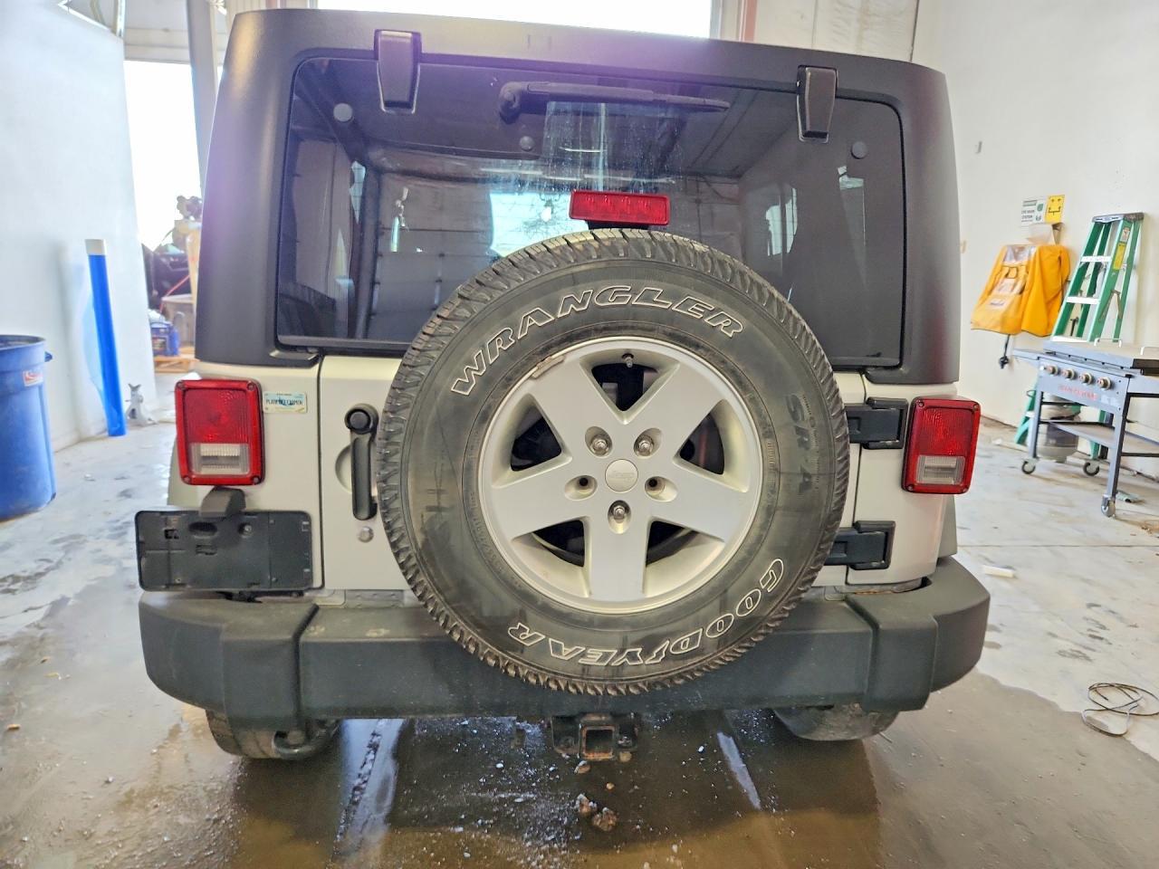 2012 Jeep Wrangler Unlimited Sport - Фото 6